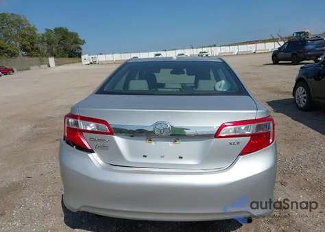 2012 Toyota Camry Xle из США, поврежденный, VIN 4T4BF1FK4CR209536